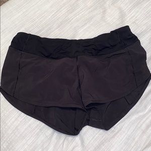 Lululemon speed up shorts 2.5